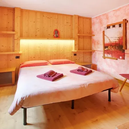 Dei App 1 Apartment